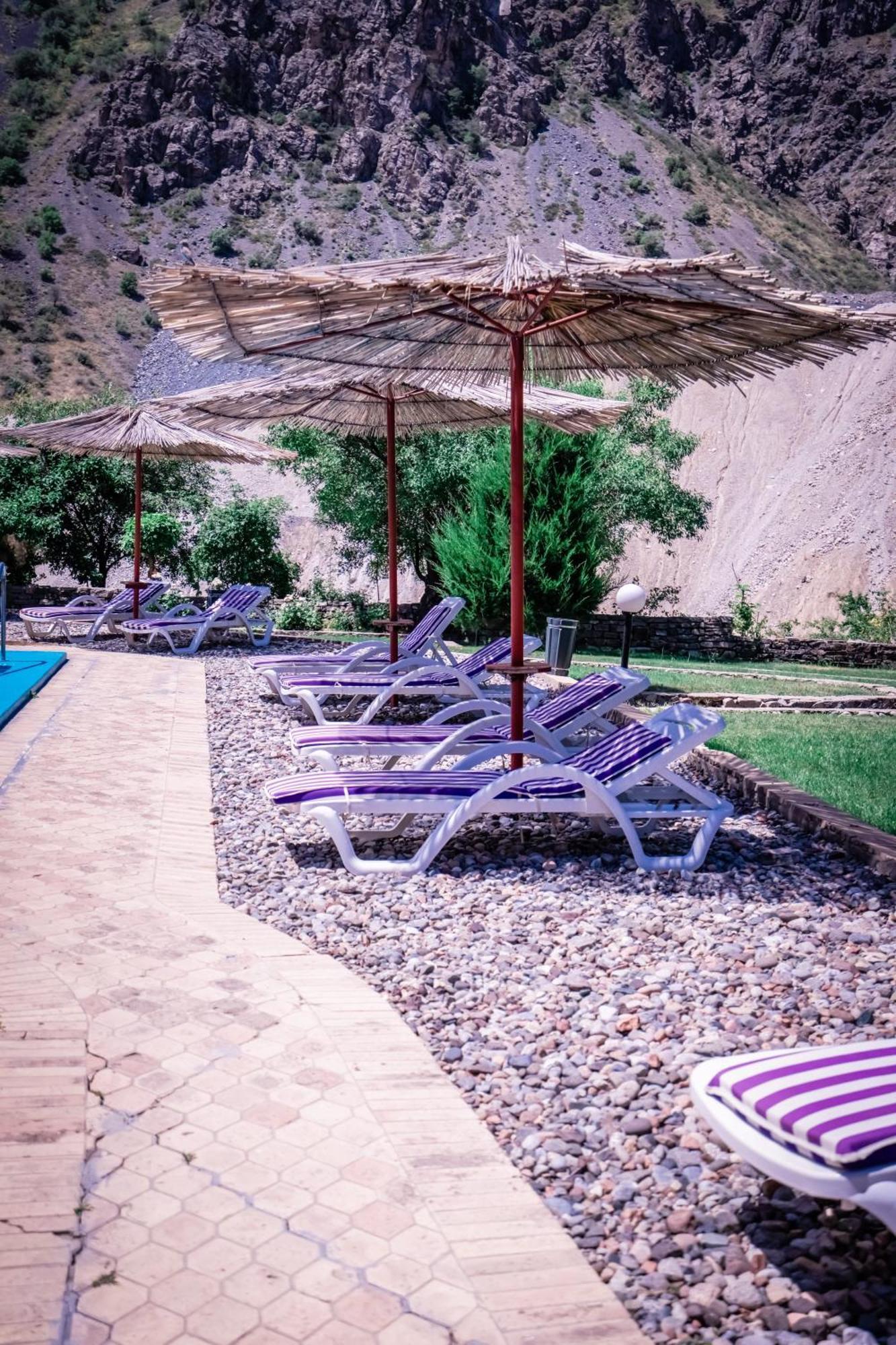 Chatcal Mountains Resort Burchmulla Εξωτερικό φωτογραφία